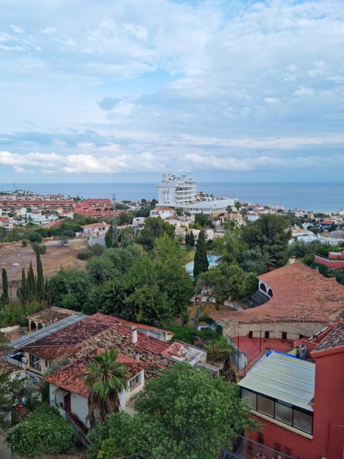 פואנגירולה One Bedroom 7Th Floor Apartment With Amazing Views מראה חיצוני תמונה