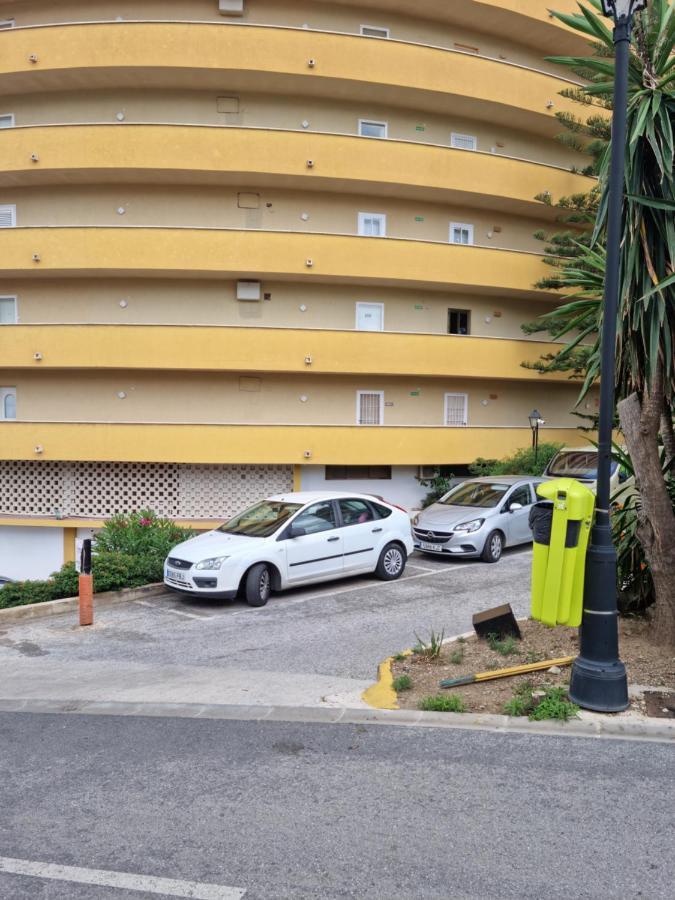 פואנגירולה One Bedroom 7Th Floor Apartment With Amazing Views מראה חיצוני תמונה