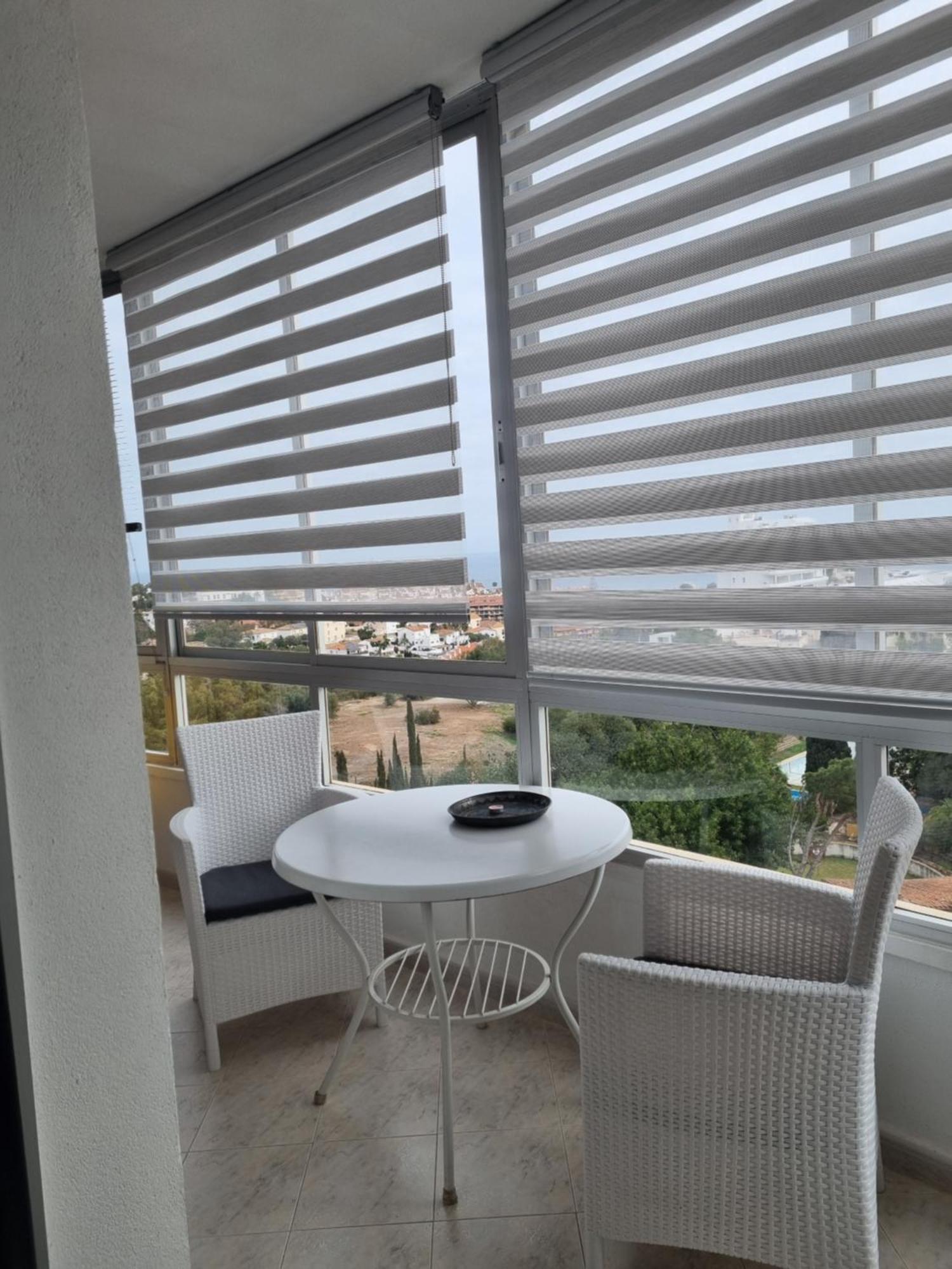 פואנגירולה One Bedroom 7Th Floor Apartment With Amazing Views מראה חיצוני תמונה