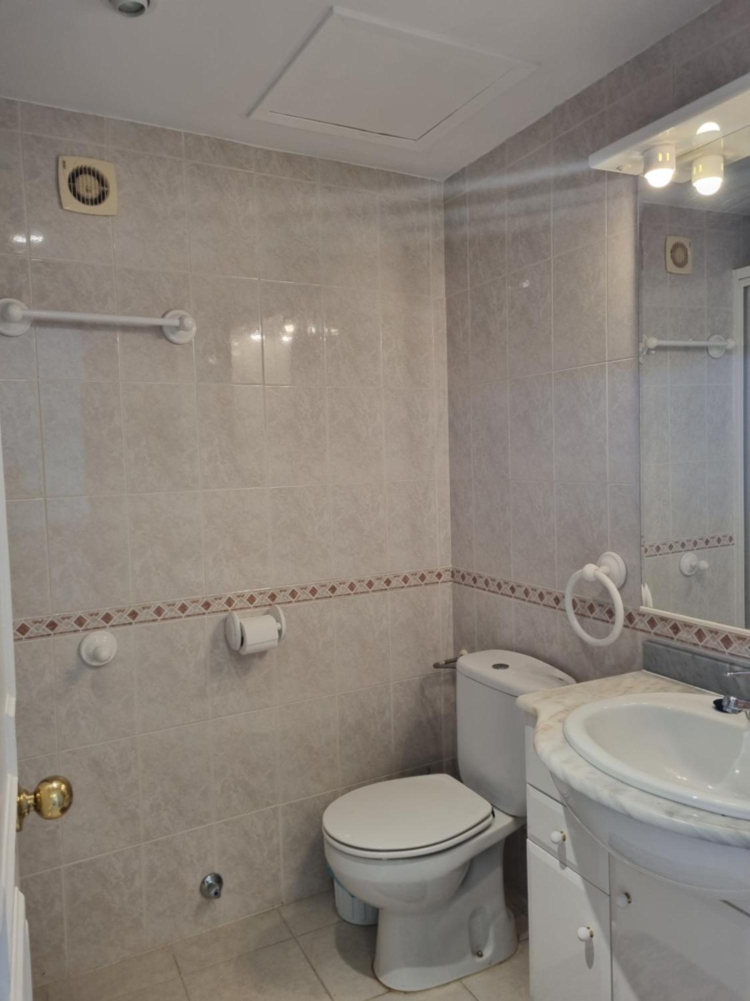 פואנגירולה One Bedroom 7Th Floor Apartment With Amazing Views מראה חיצוני תמונה